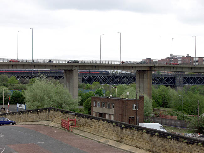 Turn_Redheugh_And_Train