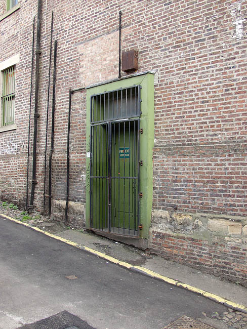Wloo_W_Walls_Depot